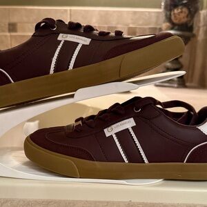 GBG Los Angeles Women's Burgundy and White Sneakers NWOT